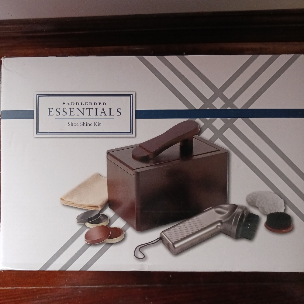 Shoe Shine Kit